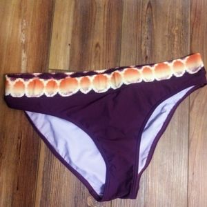 Athleta size large maroon bikini bottoms